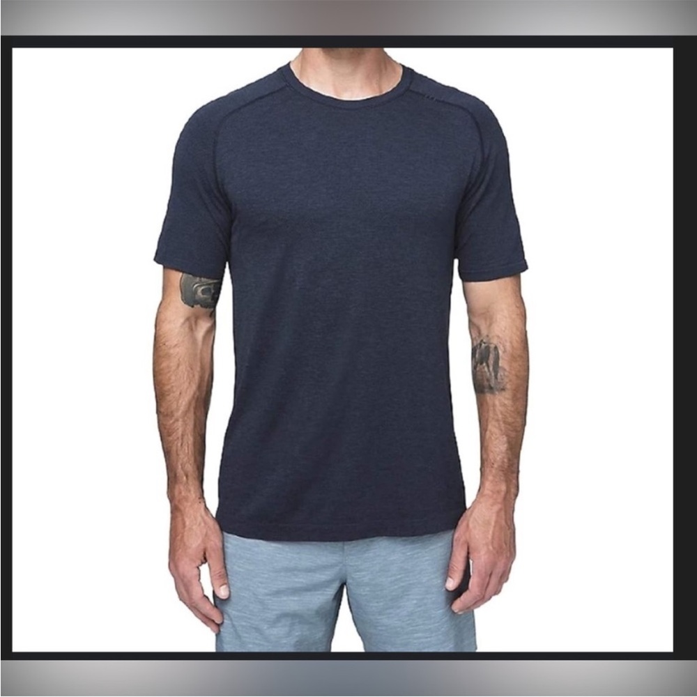 Lululemon men’s dark gray Metal Vent Tech short sleeve shirt size large like NEW